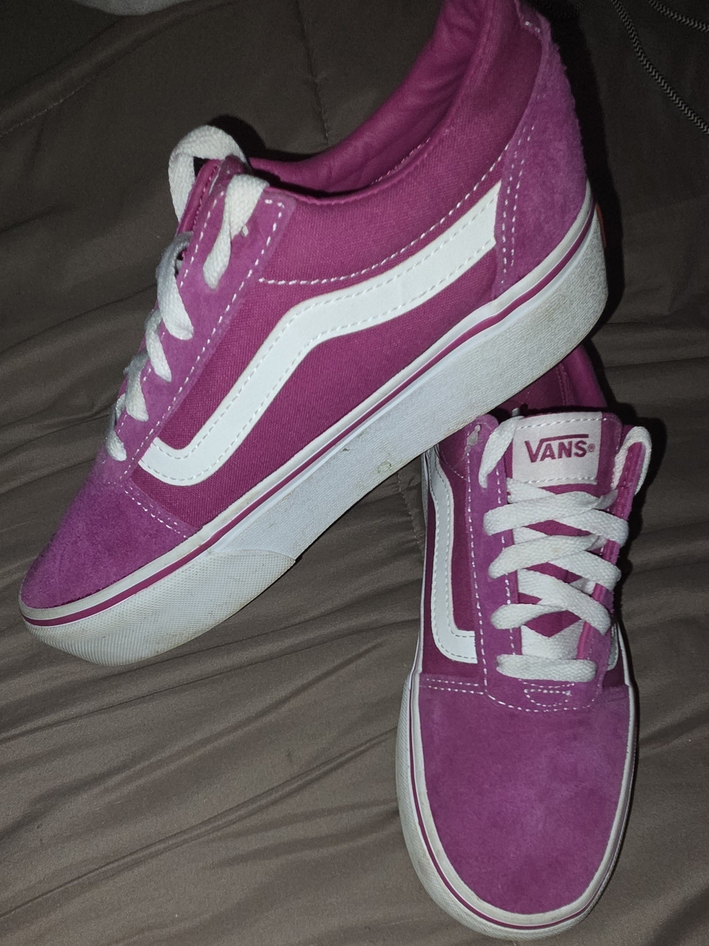 Vans Women's Dark Pink Suede Old Skool Sneakers Sz 7 - Picture 2 of 3